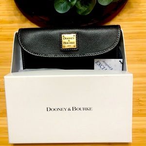New Dooney Wallet